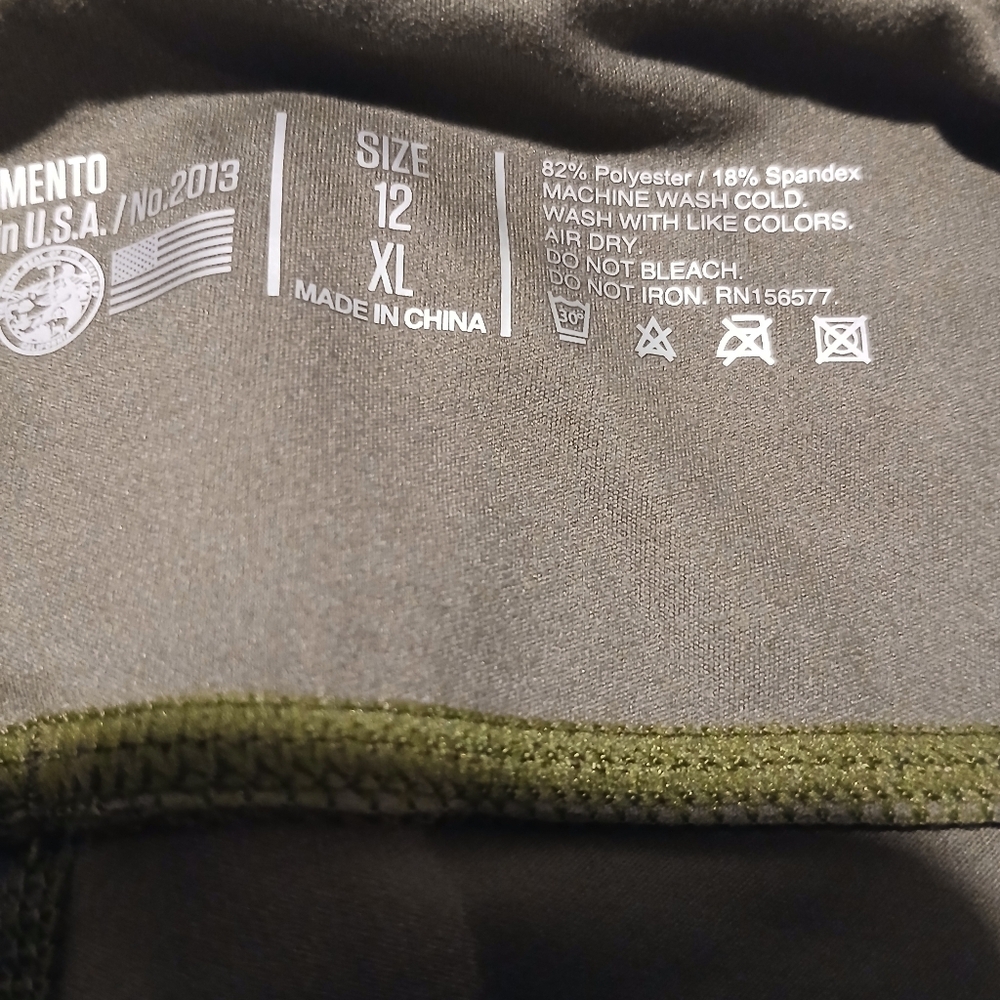 I am Becoming MFG Brand Ladies Green Workout Shorts. NWT. Size XL (12) - Picture 8 of 9
